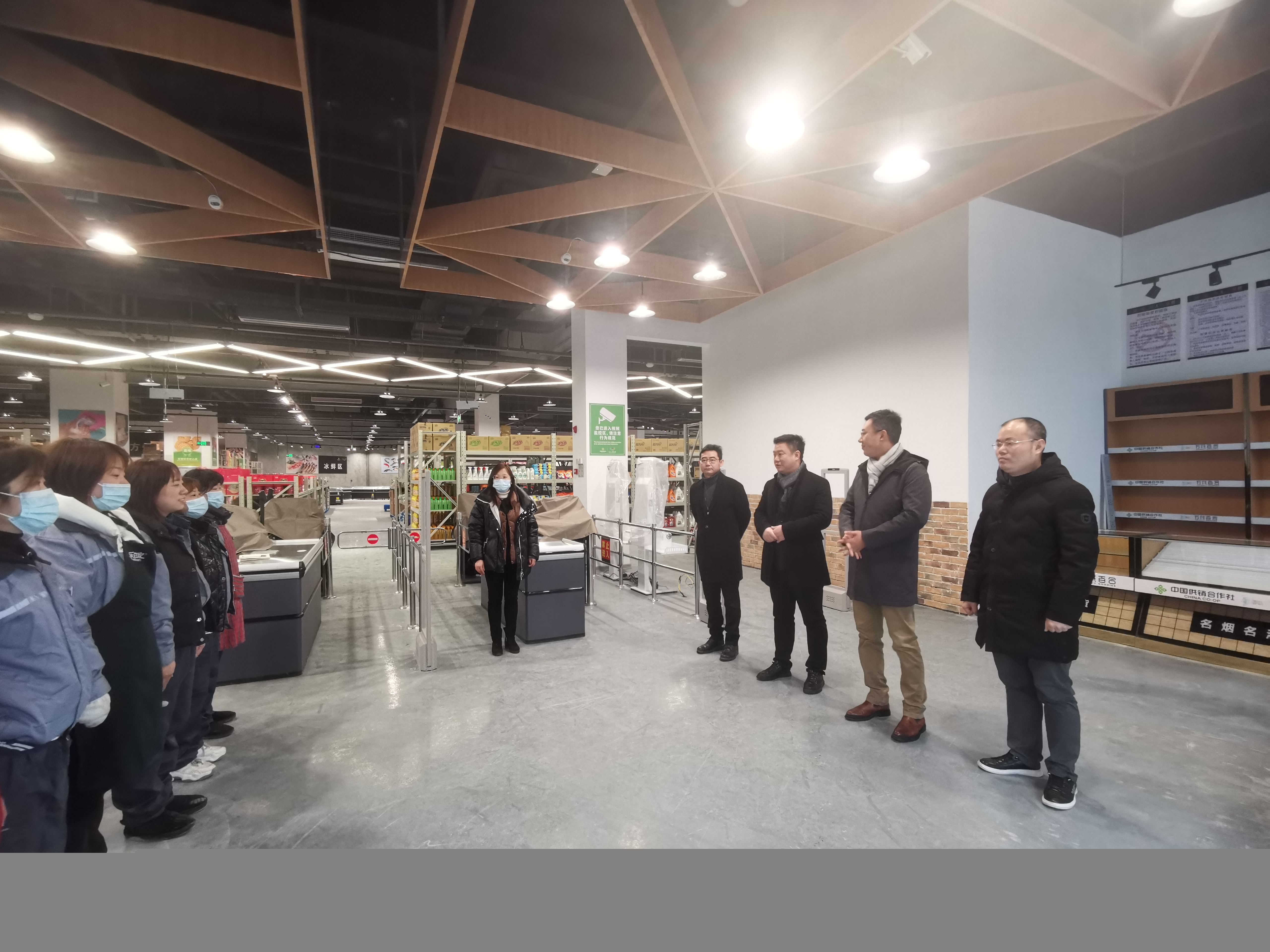 新年開工第一天  李文輝看望慰問(wèn)一線職工